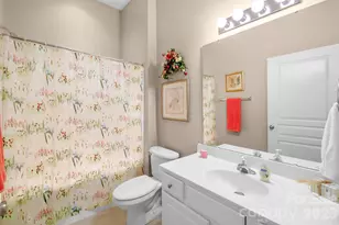 8339 Brookings Dr, Charlotte, NC 28269 - Photo 17