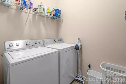 8339 Brookings Drive, Charlotte, NC 28269 - Photo 19