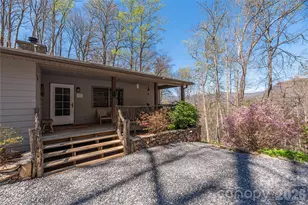 102 Fall Creek Rd, Waynesville, NC 28785 - Photo 3