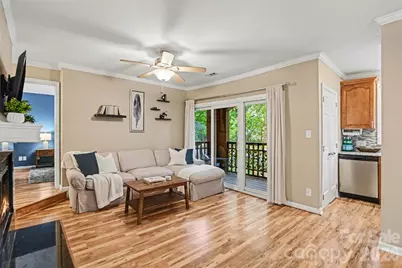 1109 E Morehead Street #5, Charlotte, NC 28204 - Photo 3