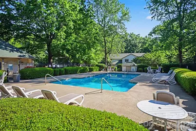 1051 Churchill Downs Court #B, Charlotte, NC 28211 - Photo 35