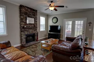 115 Runningdeer Dr, Mooresville, NC 28117 - Photo 9