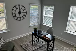 1915 Dove Dr, Charlotte, NC 28214 - Photo 9