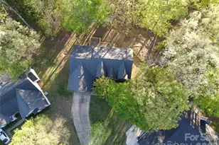 10737 Spruce Mountain Rd, Charlotte, NC 28214 - Photo 17