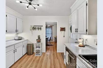 119 Cliffwood Circle, Mooresville, NC 28115 - Photo 11