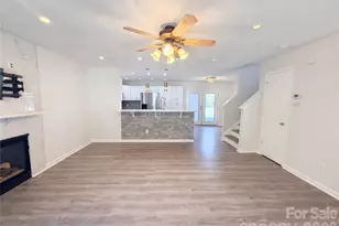 6032 Briggs Dr, Charlotte, NC 28269 - Photo 7