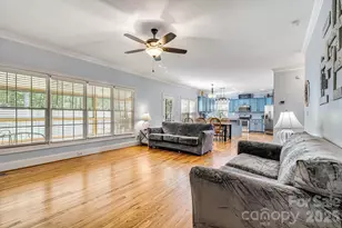 6208 Neptune Dr, Denver, NC 28037 - Photo 13