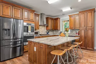 937 Monte Vista Rd, Candler, NC 28715 - Photo 11