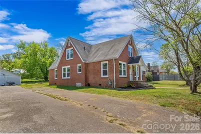 608 E Concord Street, Morganton, NC 28655 - Photo 21