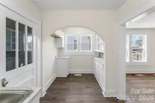 608 E Concord St, Morganton, NC 28655 - Photo 9