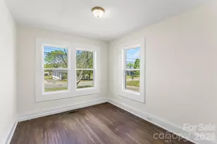 608 E Concord St, Morganton, NC 28655 - Photo 13