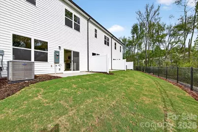 6053 Longar Lane, Charlotte, NC 28269 - Photo 31