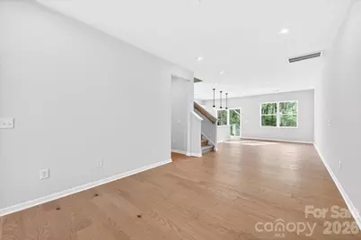 6053 Longar Lane, Charlotte, NC 28269 - Photo 7