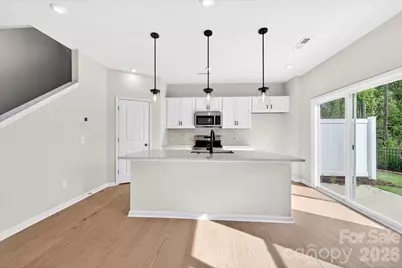 6053 Longar Lane, Charlotte, NC 28269 - Photo 9