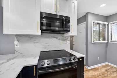 8007 Horse Chestnut Lane, Charlotte, NC 28277 - Photo 9