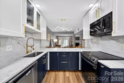 8007 Horse Chestnut Lane, Charlotte, NC 28277 - Photo 7