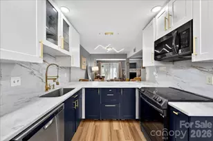 8007 Horse Chestnut Ln, Charlotte, NC 28277 - Photo 7