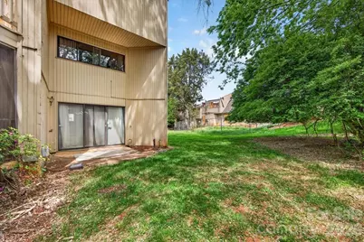 8007 Horse Chestnut Lane, Charlotte, NC 28277 - Photo 25