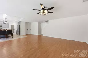 3902 Larkhaven Village Dr, Charlotte, NC 28215 - Photo 11