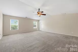 3902 Larkhaven Village Dr, Charlotte, NC 28215 - Photo 21