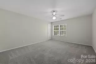 3902 Larkhaven Village Dr, Charlotte, NC 28215 - Photo 33