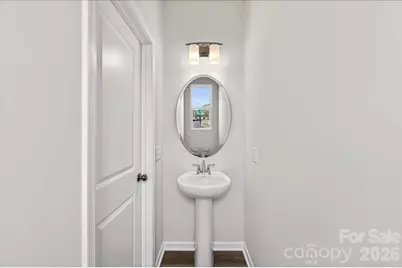 6057 Longar Lane, Charlotte, NC 28269 - Photo 5