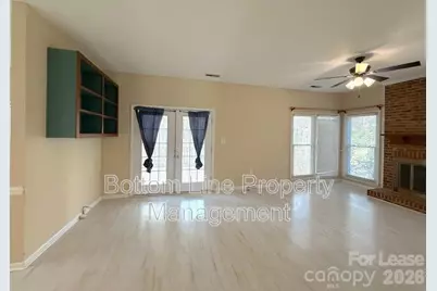 9423 Fairmead Drive, Charlotte, NC 28269 - Photo 13