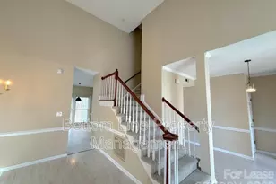 9423 Fairmead Dr, Charlotte, NC 28269 - Photo 17