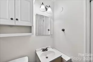 5413 Gwynne Ave, Charlotte, NC 28205 - Photo 25