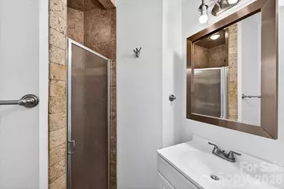 5413 Gwynne Avenue, Charlotte, NC 28205 - Photo 33