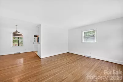 5413 Gwynne Avenue, Charlotte, NC 28205 - Photo 7