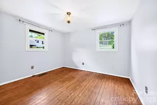 138 Brooklyn Rd, Asheville, NC 28803 - Photo 11