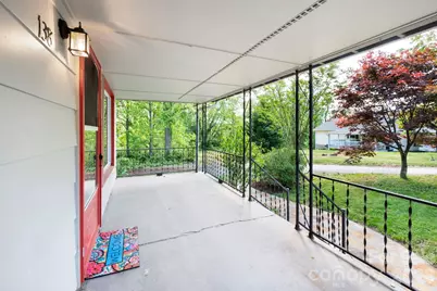 138 Brooklyn Road, Asheville, NC 28803 - Photo 3