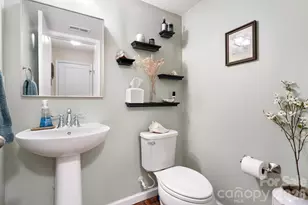 1631 Hooper Court, Charlotte, NC 28212 - Photo 17