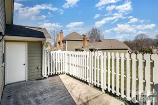 2745 Von Thuringer Ct, Charlotte, NC 28210 - Photo 15