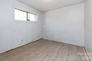 135 Sardis Dr, Asheville, NC 28806 - Photo 11