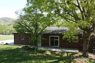 1320 Havenwood Dr, Morganton, NC 28655 - Photo 7