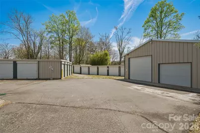 130 Oakland Hills Drive, Etowah, NC 28729 - Photo 7