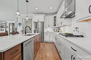 2202 Lincolnshire Ln, Wesley Chapel, NC 28173 - Photo 11