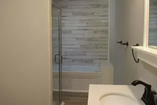 10922 Hilton Dr, Charlotte, NC 28214 - Photo 17
