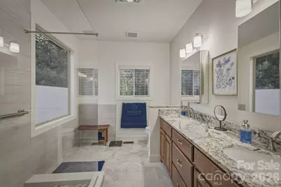 2224 W Paradise Harbor Drive, Connelly Springs, NC 28612 - Photo 17