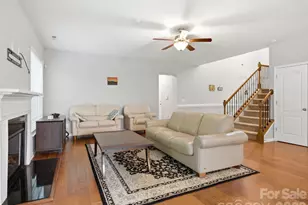 14703 Brannock Hills Dr, Charlotte, NC 28278 - Photo 3