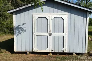 2930 Old Camden Rd, Monroe, NC 28110 - Photo 9