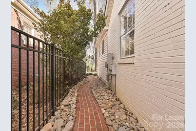 2331 Chesterfield Avenue, Charlotte, NC 28205 - Photo 19