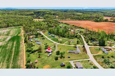 2486 Evening Drive, Claremont, NC 28610 - Photo 31