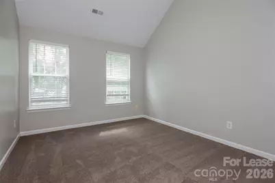 911 Grass Hollow Court, Charlotte, NC 28216 - Photo 9