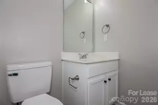 911 Grass Hollow Ct, Charlotte, NC 28216 - Photo 13