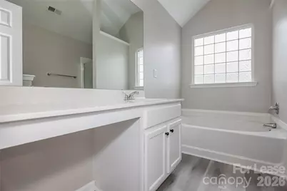 911 Grass Hollow Court, Charlotte, NC 28216 - Photo 11