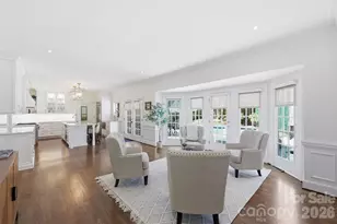 1124 Linganore Pl, Charlotte, NC 28203 - Photo 7