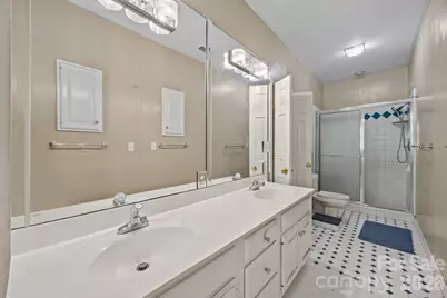 1709 Dilworth Road W #C, Charlotte, NC 28203 - Photo 17